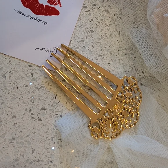 Honey Birdette Daisy Veil O/S - Picture 3 of 10